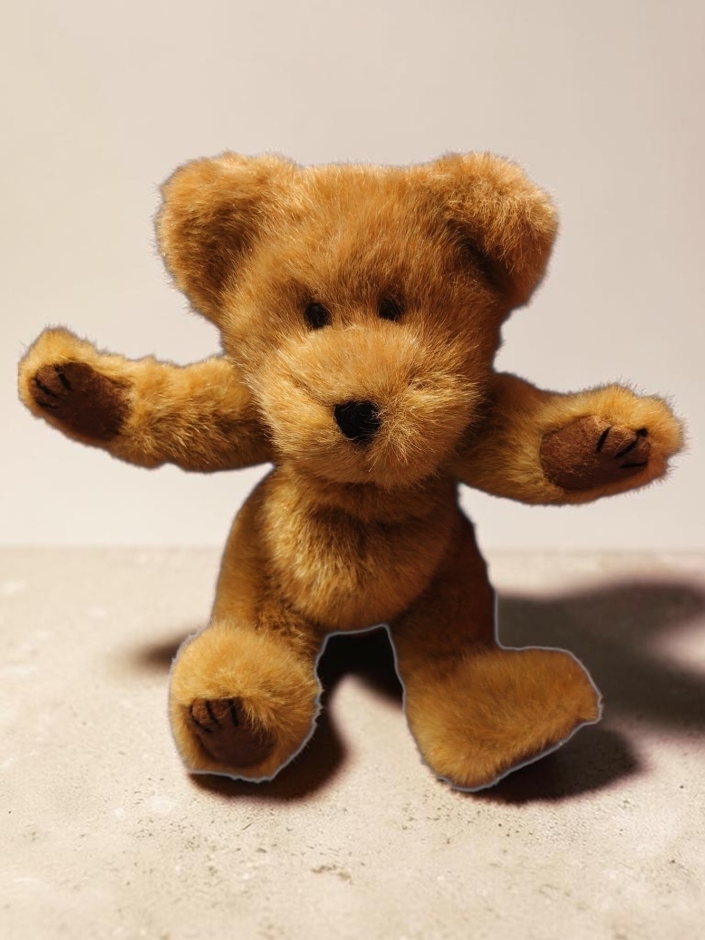 #233 Boyds Bears Golden Brown Plush Teddy with Stitched Paws